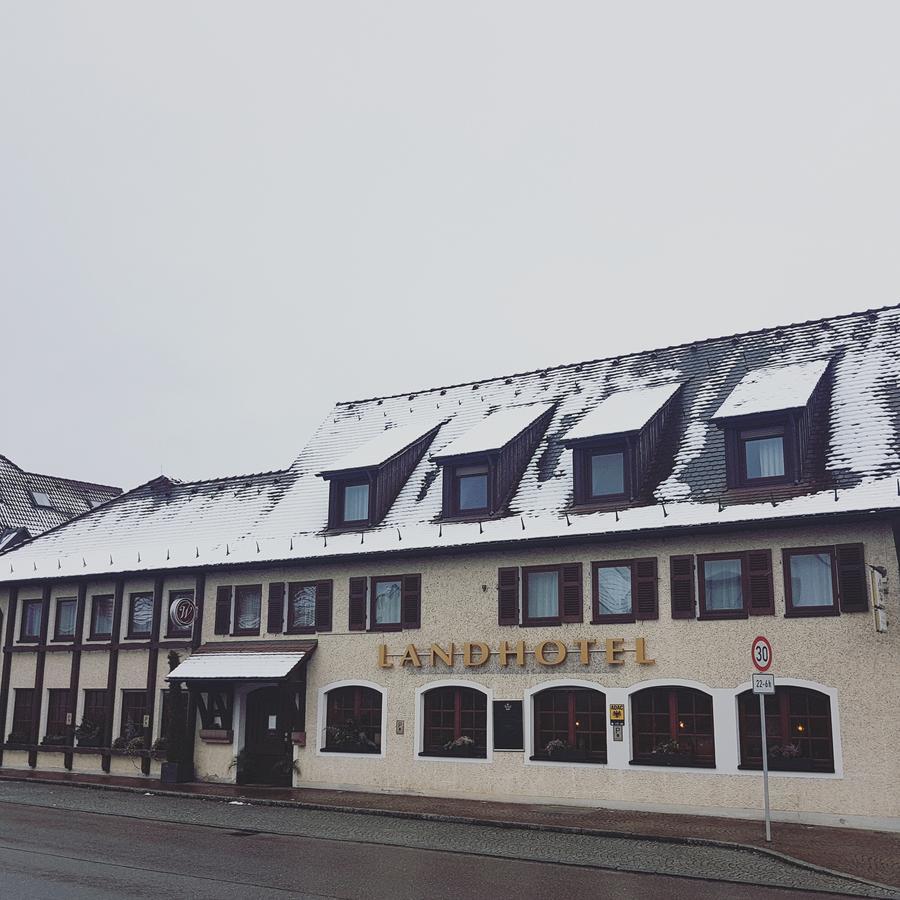 Landhotel Wolfschlugen מראה חיצוני תמונה